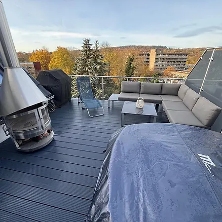Apartmán Vollklimatisierte Maisonette -whirlpool, Dachterrasse, Weitblick, Fahrstuhl, Kliniknaehe
